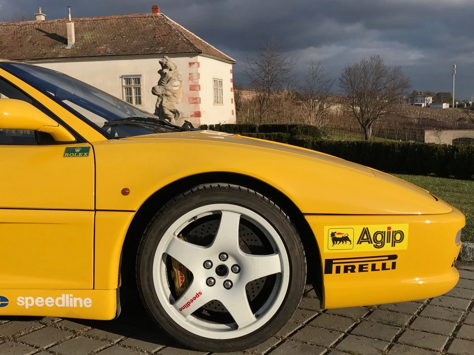 Ferrari F355 Berlinetta - Image 25 of 30