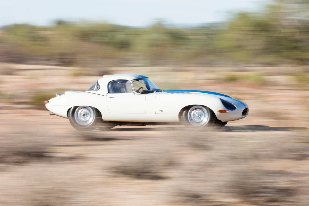 1963 Jaguar E-Type Lightweight - Image 14 of 31