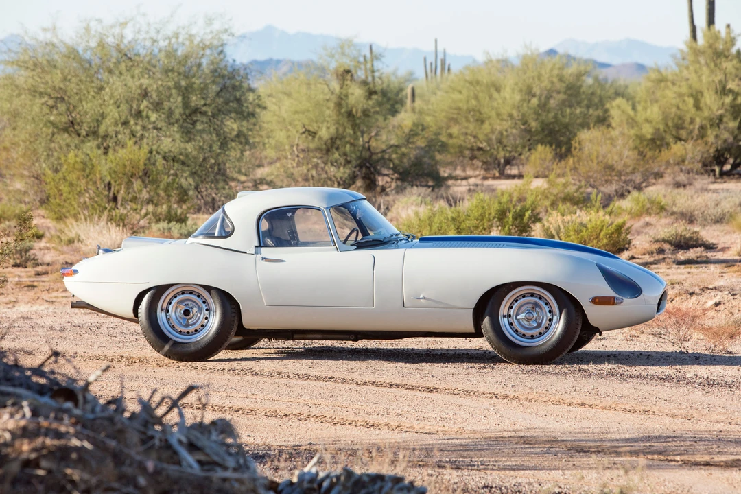 1963 Jaguar E-Type Lightweight - Image 10 of 31