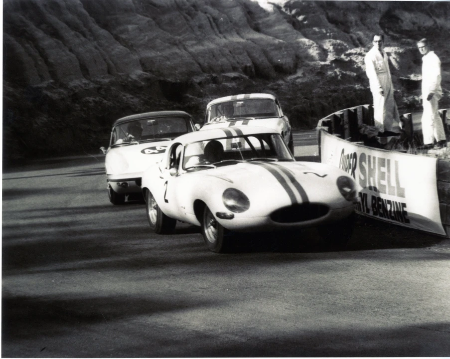 1963 Jaguar E-Type Lightweight - Image 16 of 31