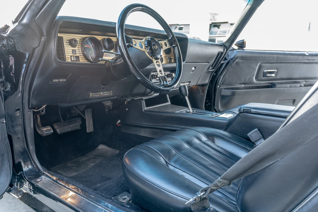 1977 Pontiac Firebird Trans Am 2nd Gen - Image 29 of 31