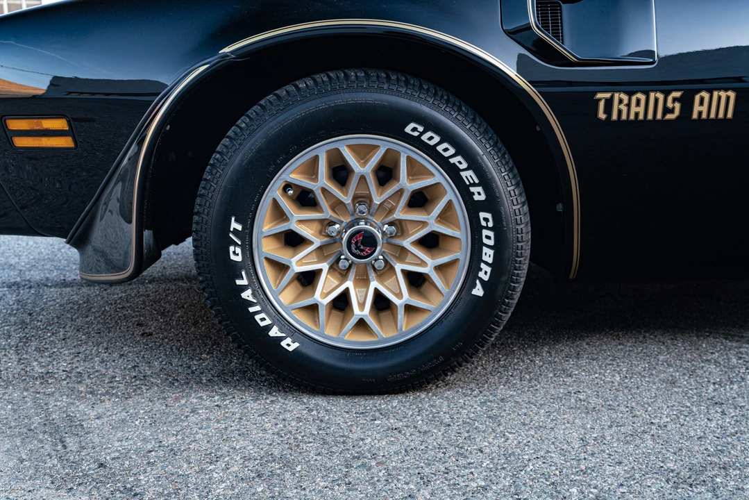 1977 Pontiac Firebird Trans Am 2nd Gen - Image 19 of 31