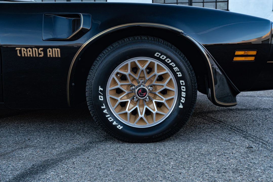 1977 Pontiac Firebird Trans Am 2nd Gen - Image 20 of 31