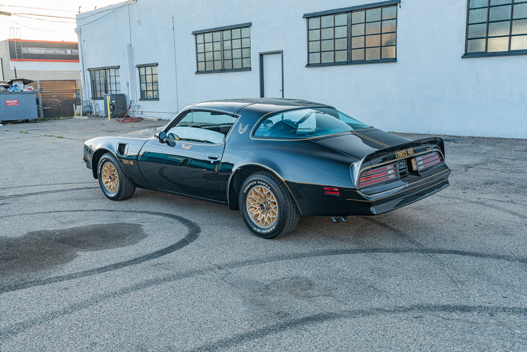 1977 Pontiac Firebird Trans Am 2nd Gen - Image 13 of 31