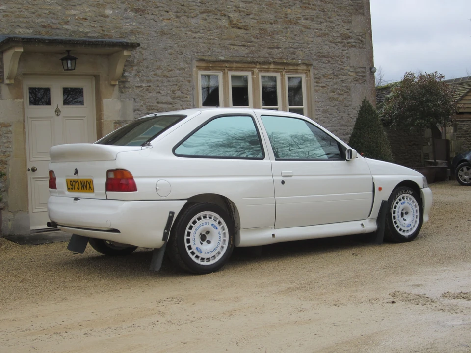 1994 Ford Escort RS Cosworth - Image 17 of 23