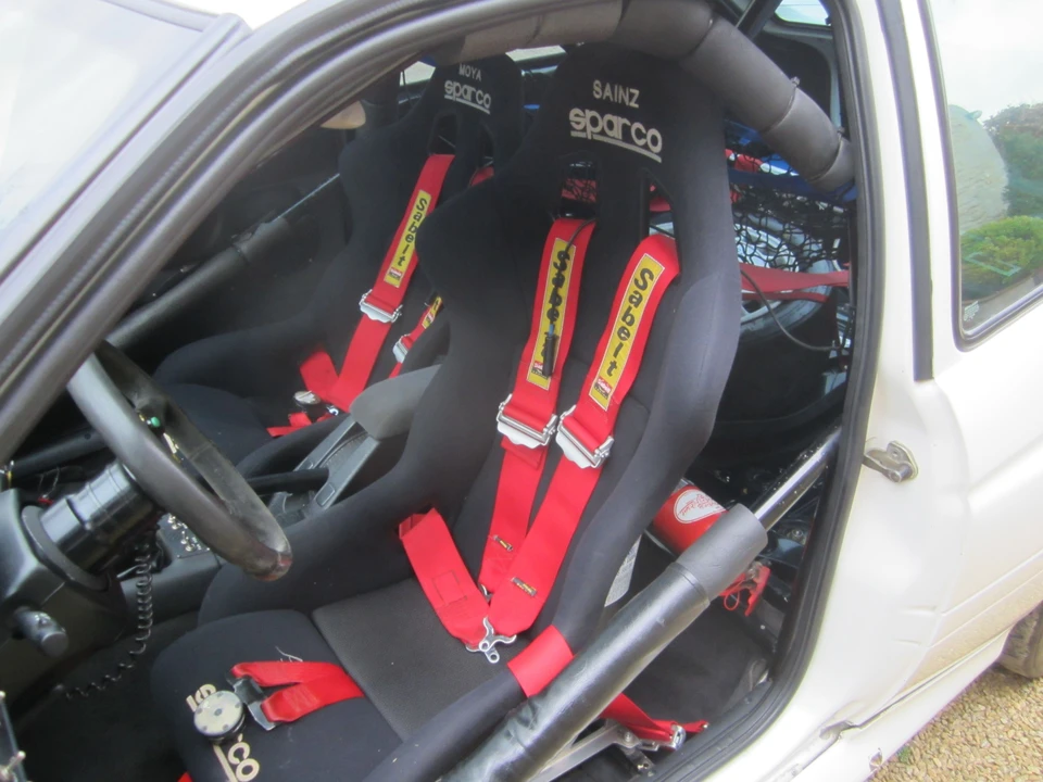 1994 Ford Escort RS Cosworth - Image 13 of 23