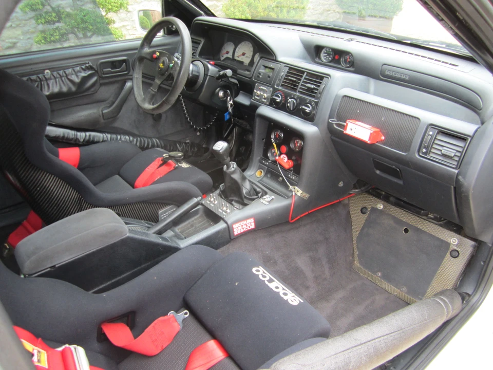 1994 Ford Escort RS Cosworth - Image 12 of 23