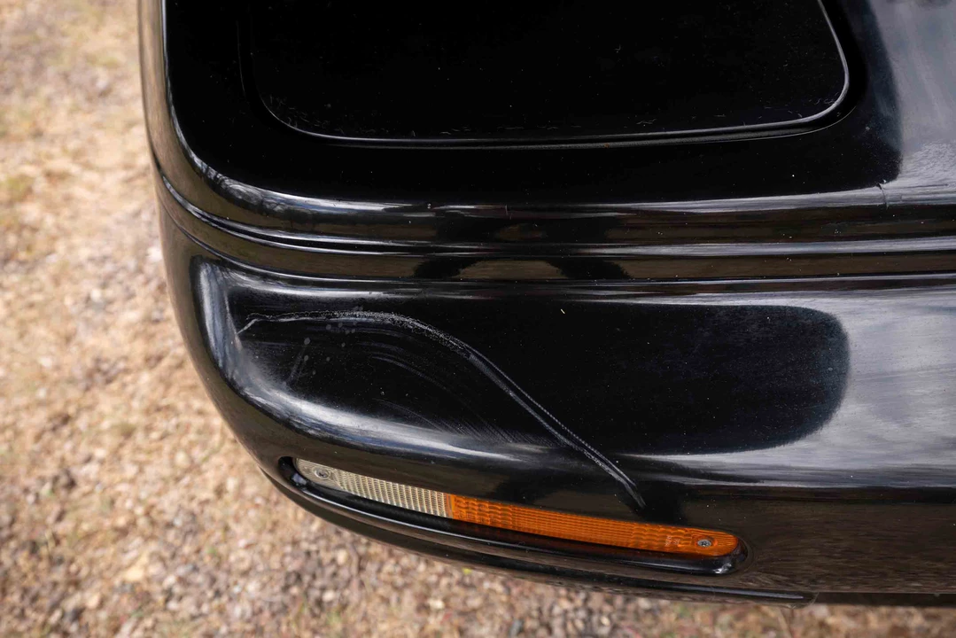 1995 Lotus Esprit Series 4 - Image 17 of 31