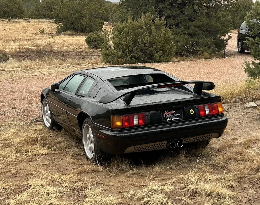 1995 Lotus Esprit Series 4 - Image 10 of 31