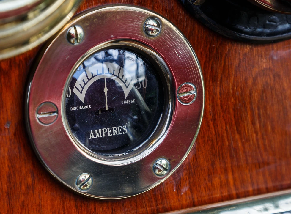 Peerless - Image 19 of 31