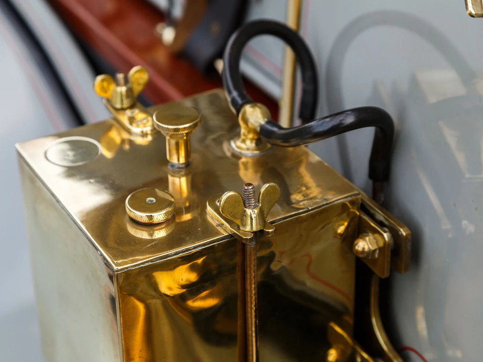 Peerless - Image 17 of 31