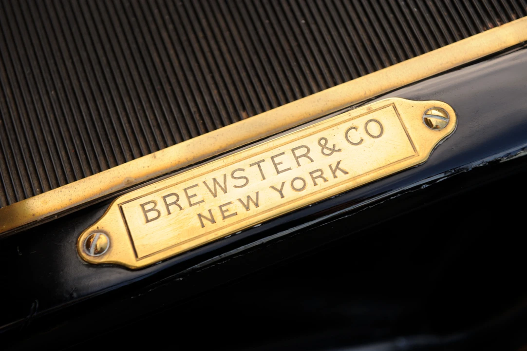 1910 Peerless - Image 2 of 13