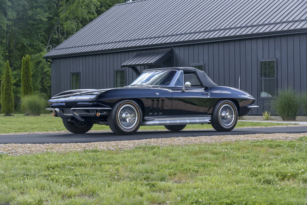 1966 Chevrolet Corvette C2 - Image 15 of 31