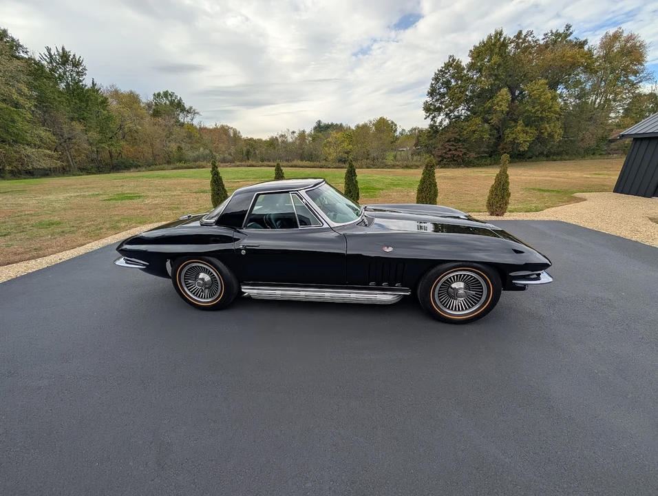 1966 Chevrolet Corvette C2 - Image 8 of 31