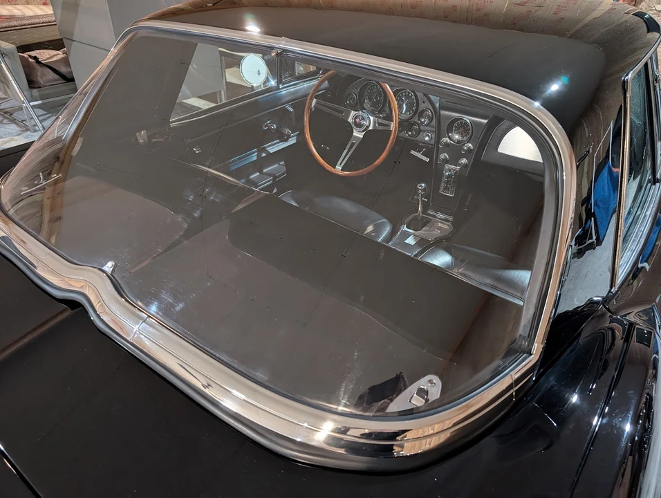1966 Chevrolet Corvette C2 - Image 19 of 31