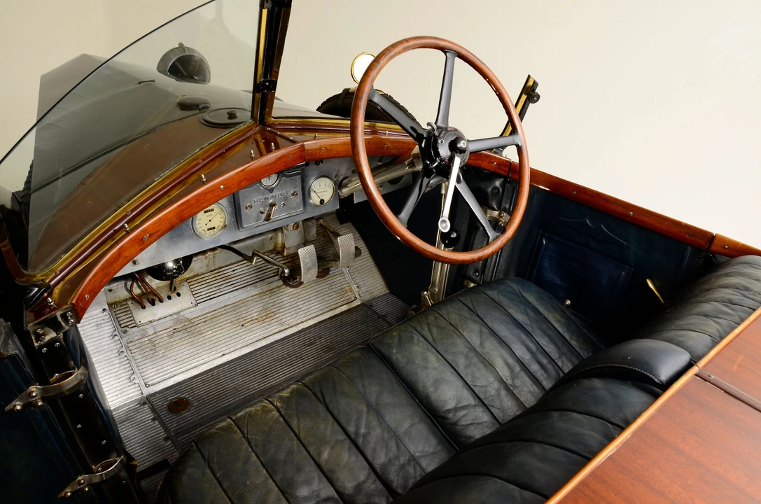 1927 Renault - Image 11 of 31