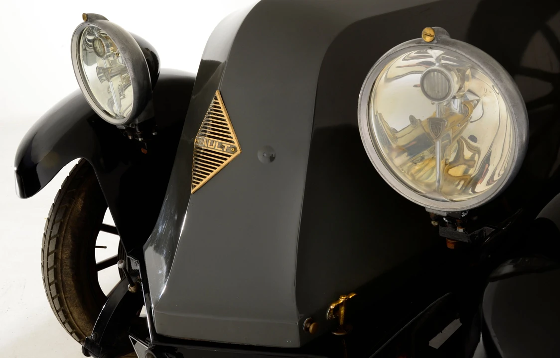 1927 Renault - Image 25 of 31