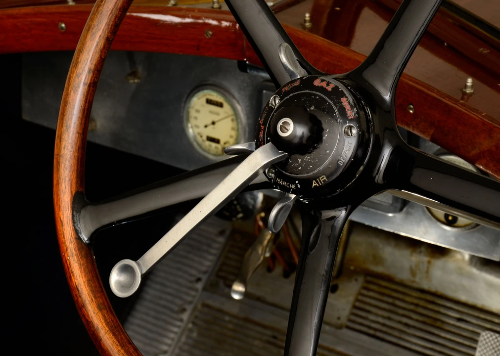 1927 Renault - Image 5 of 31