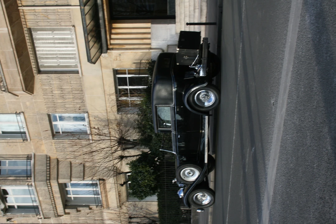 1932 Packard Eight - Image 2 of 31