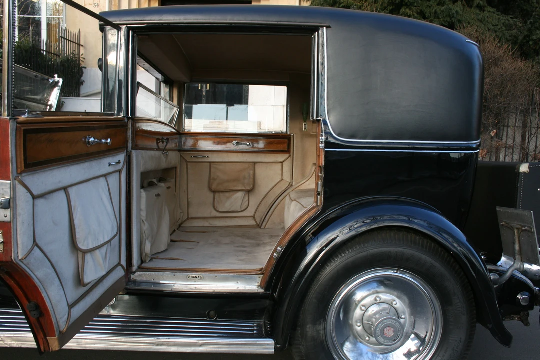 1932 Packard Eight - Image 15 of 31