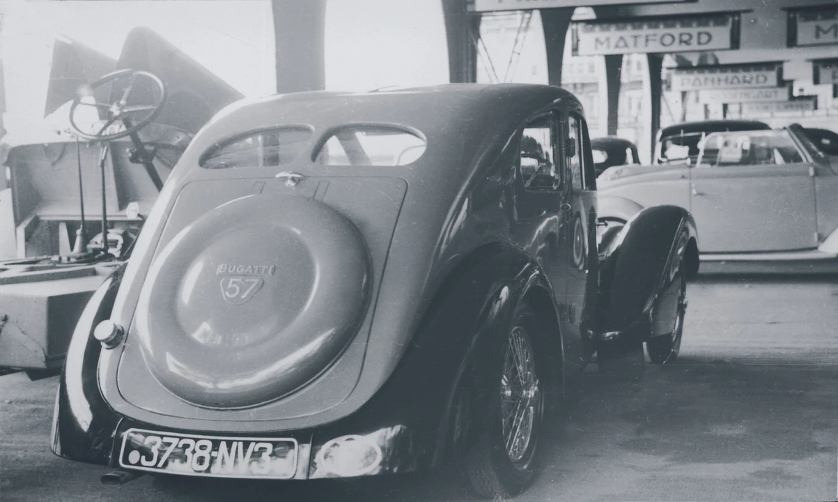 1938 Bugatti - Image 2 of 29
