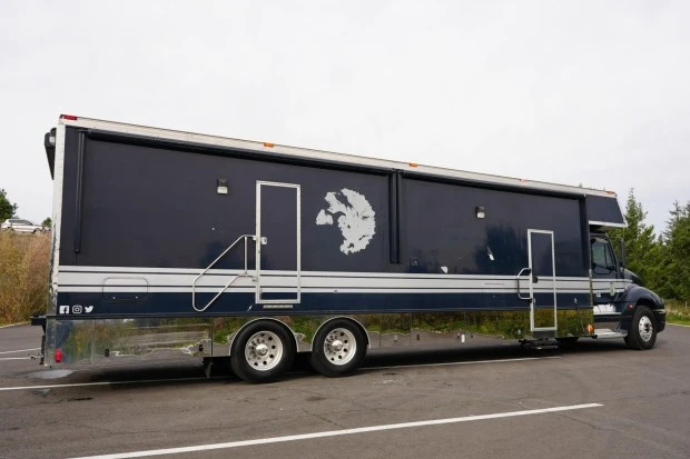 2005 Freightliner - Image 3 of 8