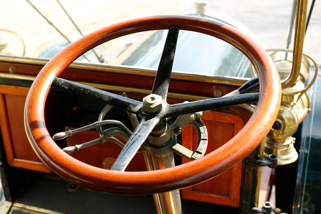 1905 Pierce-Arrow - Image 2 of 11