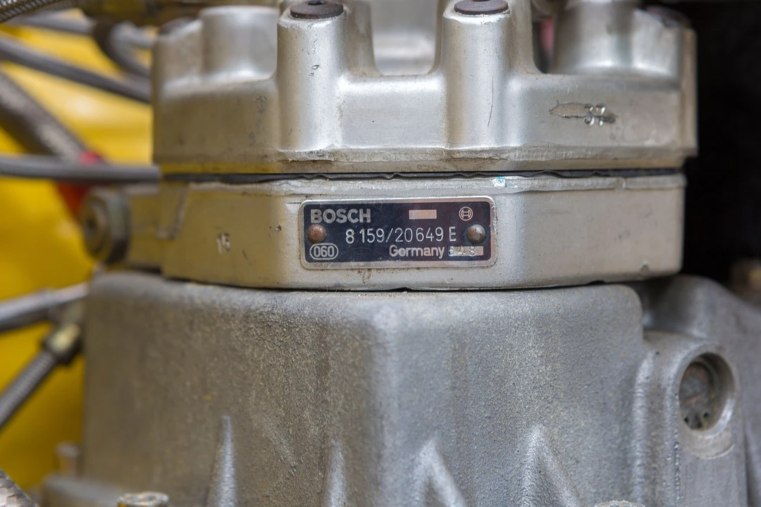 Renault 5 Turbo 2 - Image 30 of 31