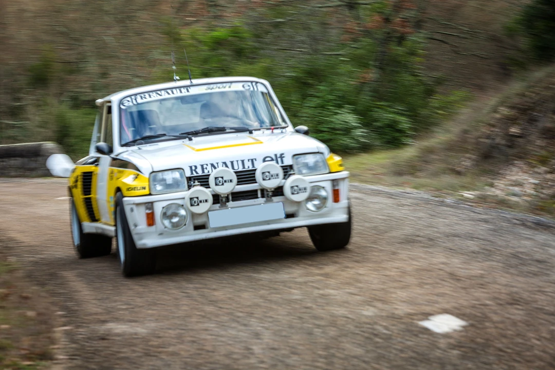 Renault 5 Turbo 2 - Image 4 of 31