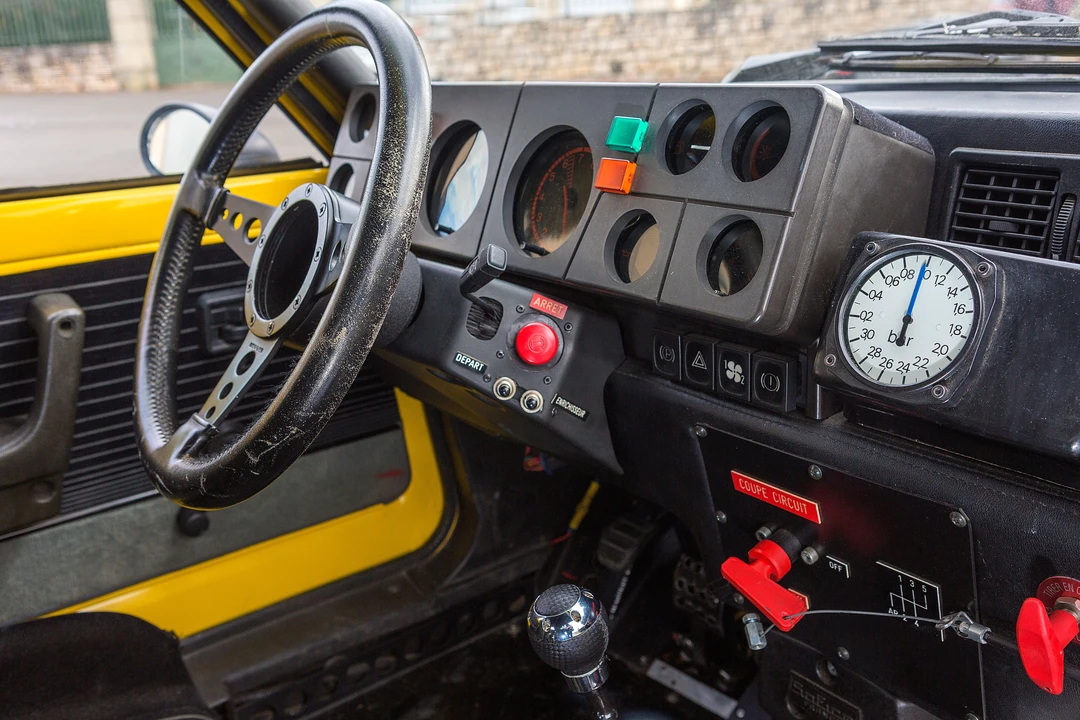 Renault 5 Turbo 2 - Image 19 of 31