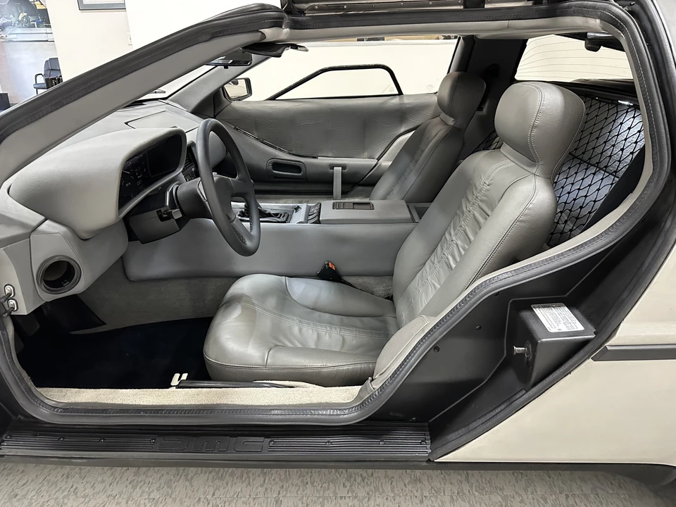 1981 DeLorean DMC-12 - Image 16 of 31