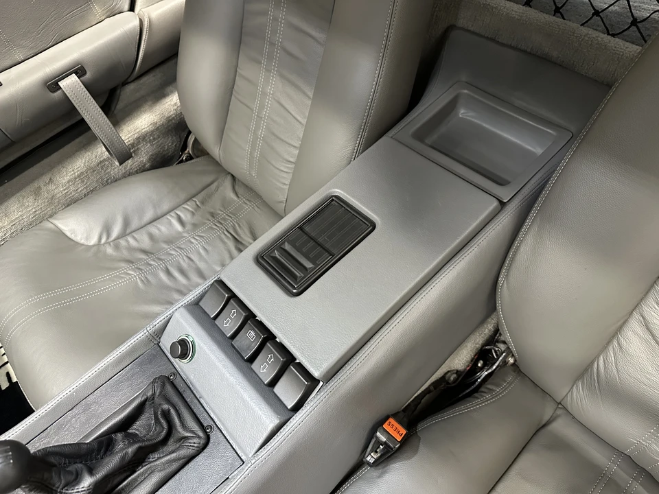 1981 DeLorean DMC-12 - Image 22 of 31