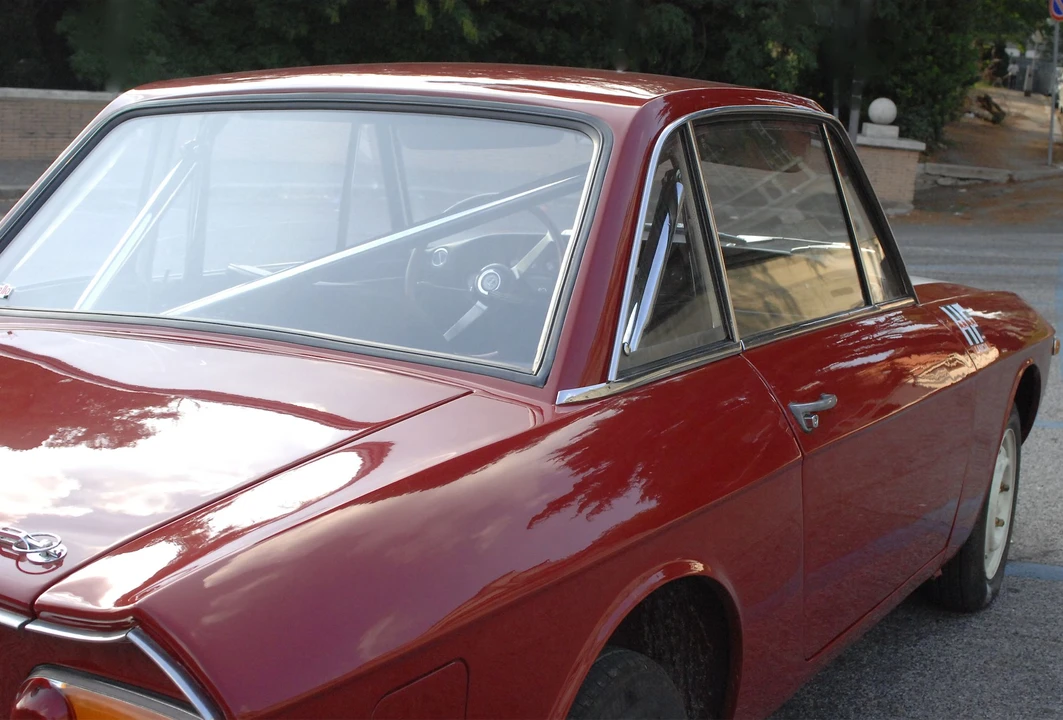1967 Lancia Fulvia - Image 17 of 31