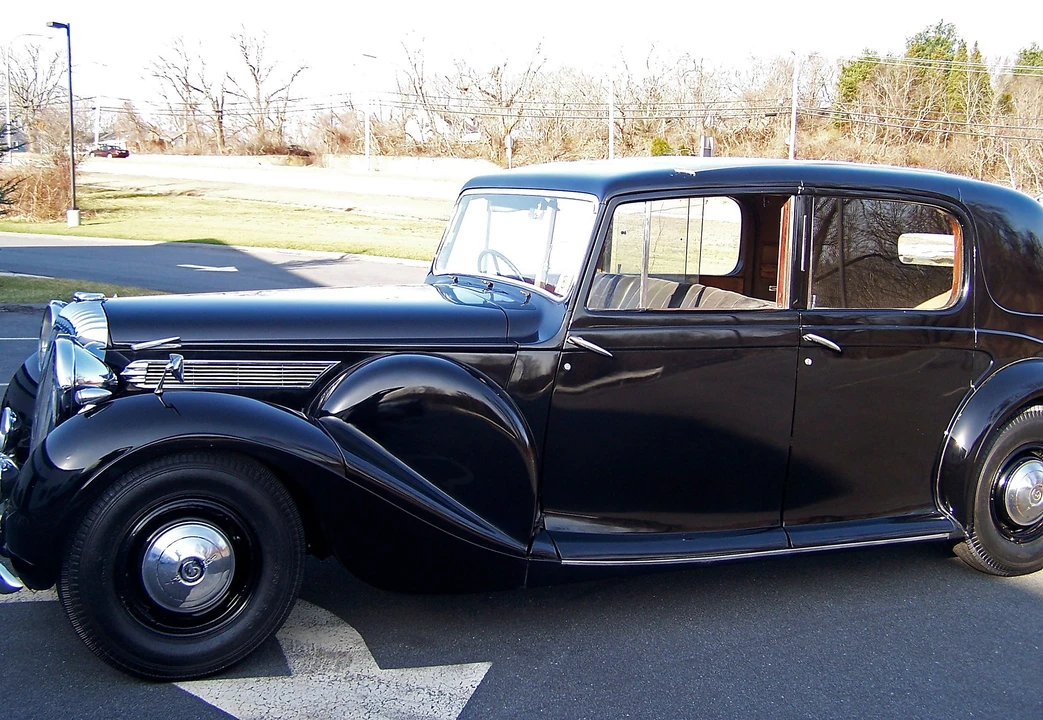 1946 Daimler - Image 5 of 11