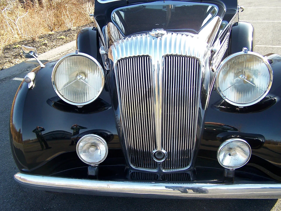 1946 Daimler - Image 4 of 10