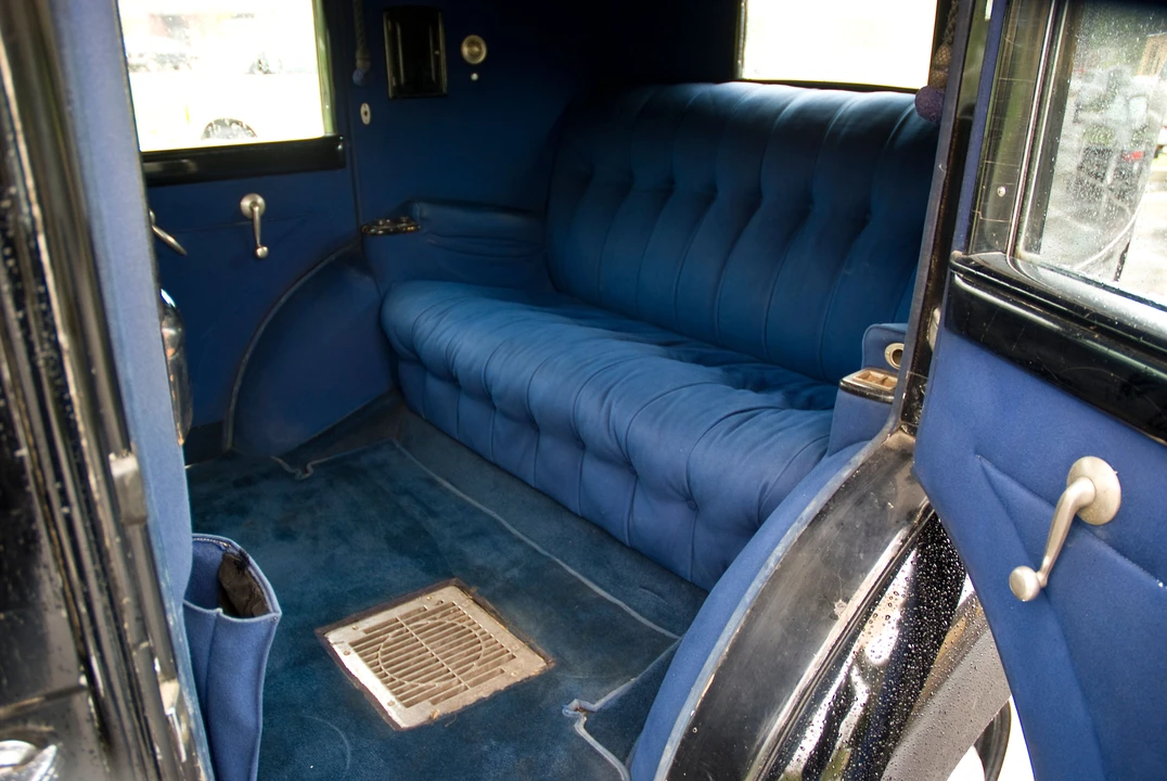 1939 Packard Eight - Image 5 of 19