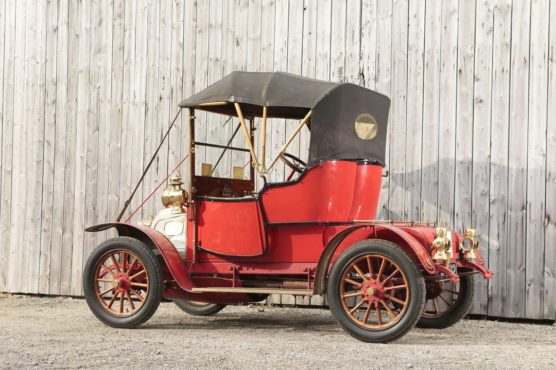1910 Renault - Image 20 of 27