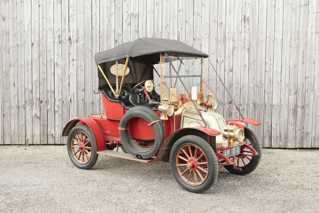 1910 Renault - Image 16 of 27