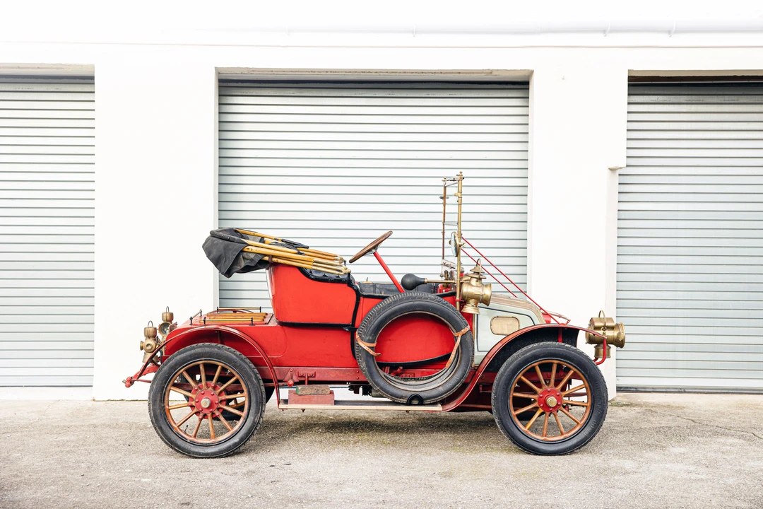 1910 Renault - Image 9 of 29