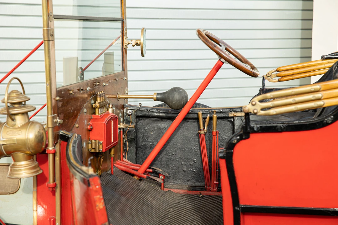 1910 Renault - Image 6 of 29