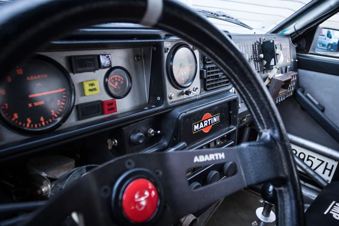 1988 Lancia Delta 1st Gen - Image 16 of 22