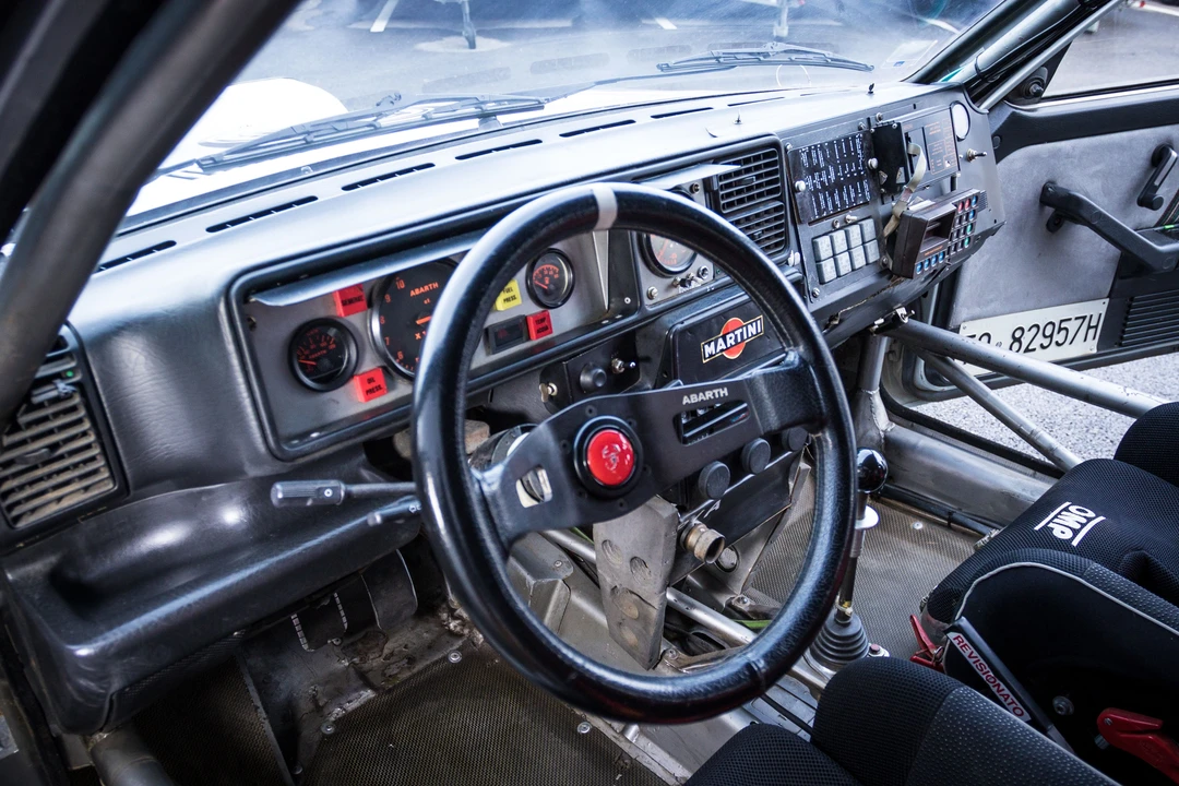 1988 Lancia Delta 1st Gen - Image 13 of 22