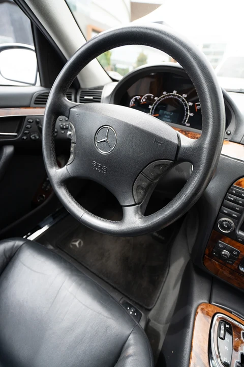 2003 Mercedes-Benz W220 S-Class - Image 30 of 31
