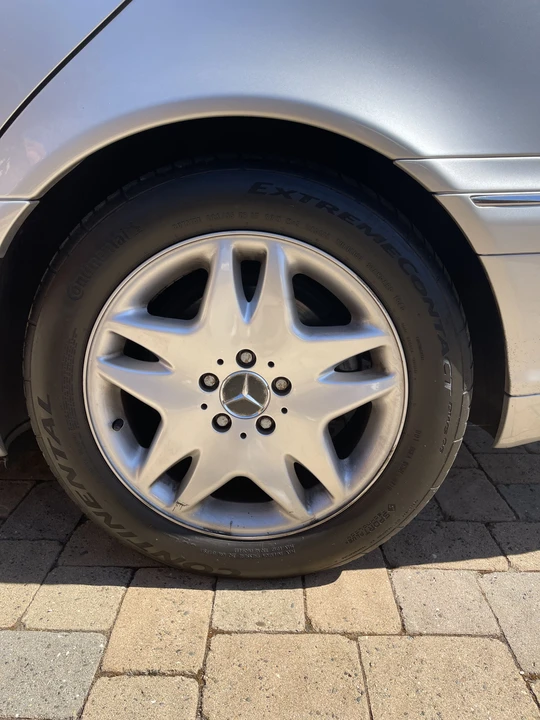 2003 Mercedes-Benz W220 S-Class - Image 22 of 31