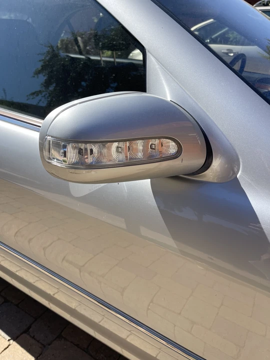 2003 Mercedes-Benz W220 S-Class - Image 17 of 31
