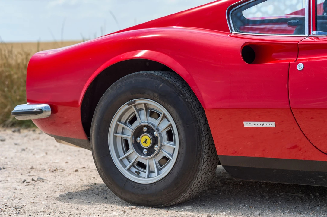 Ferrari Dino 246 GT - Image 30 of 31
