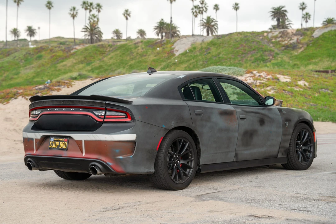2015 Dodge Charger SRT Hellcat 7th Gen - Image 5 of 31