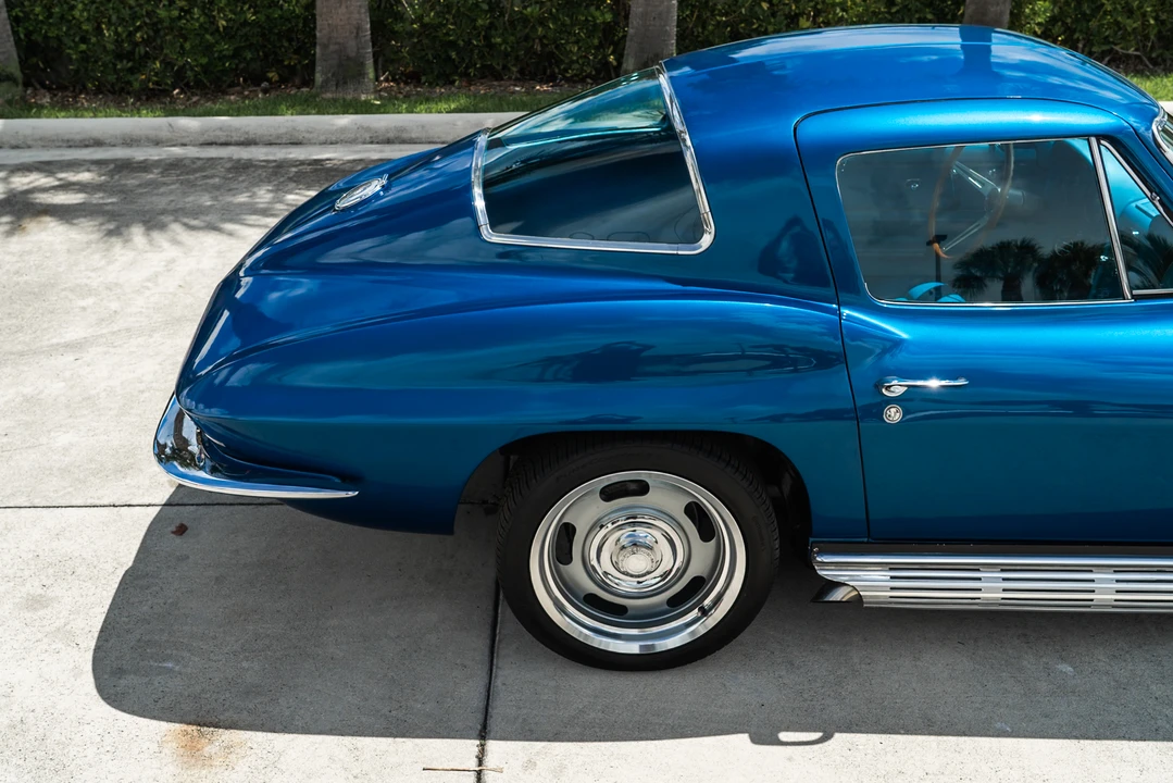 1966 Chevrolet Corvette C2 - Image 16 of 31