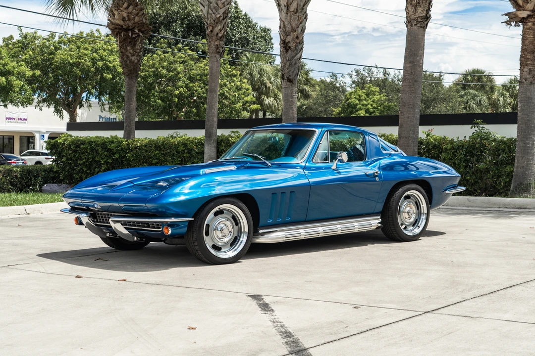 1966 Chevrolet Corvette C2 - Image 2 of 31