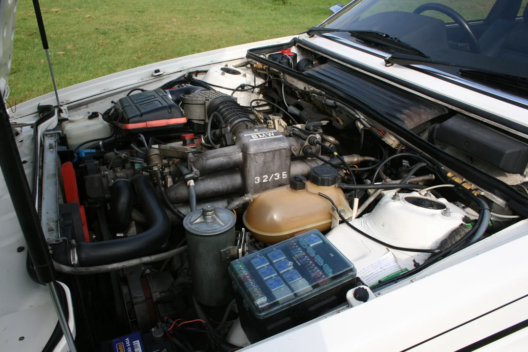 1983 BMW E24 6 Series - Image 4 of 9
